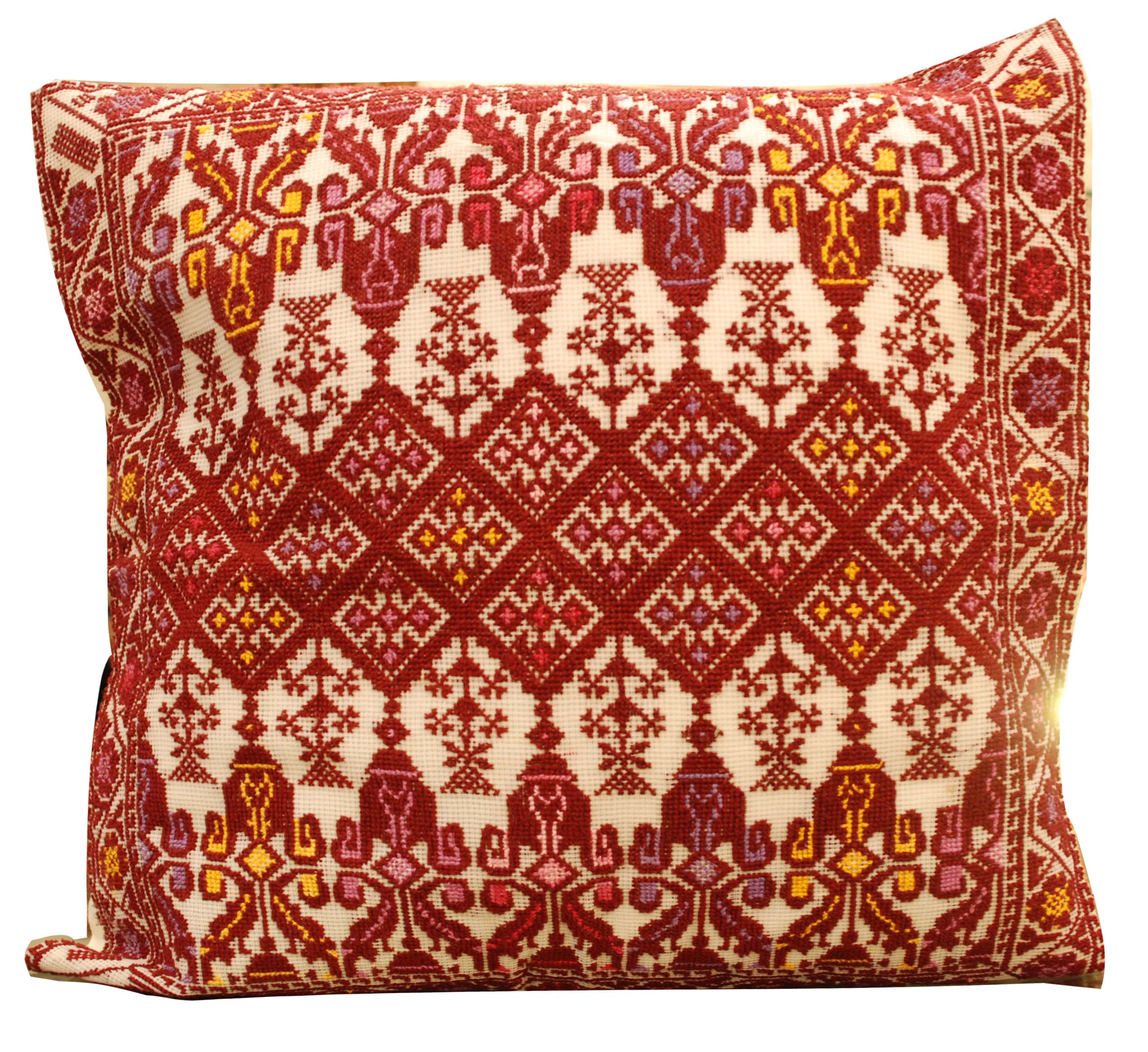ornina handmade ocu6 cushion palestinian